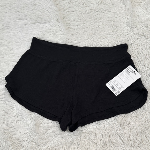 🦎 NWT Athleta Well Rested Rib Sleep Short - Picture 1 of 4